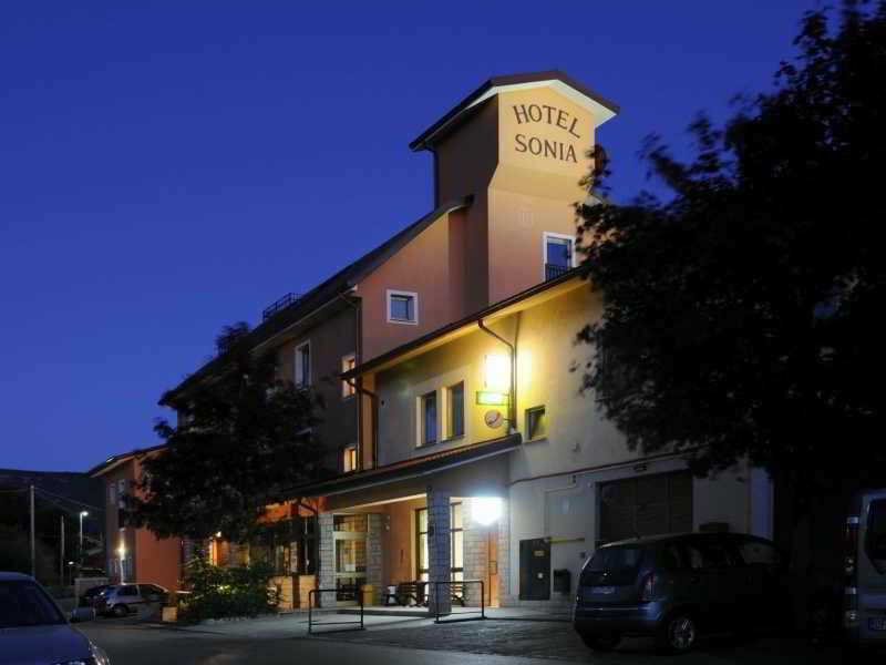Hotel Sonia Trieste Exteriör bild