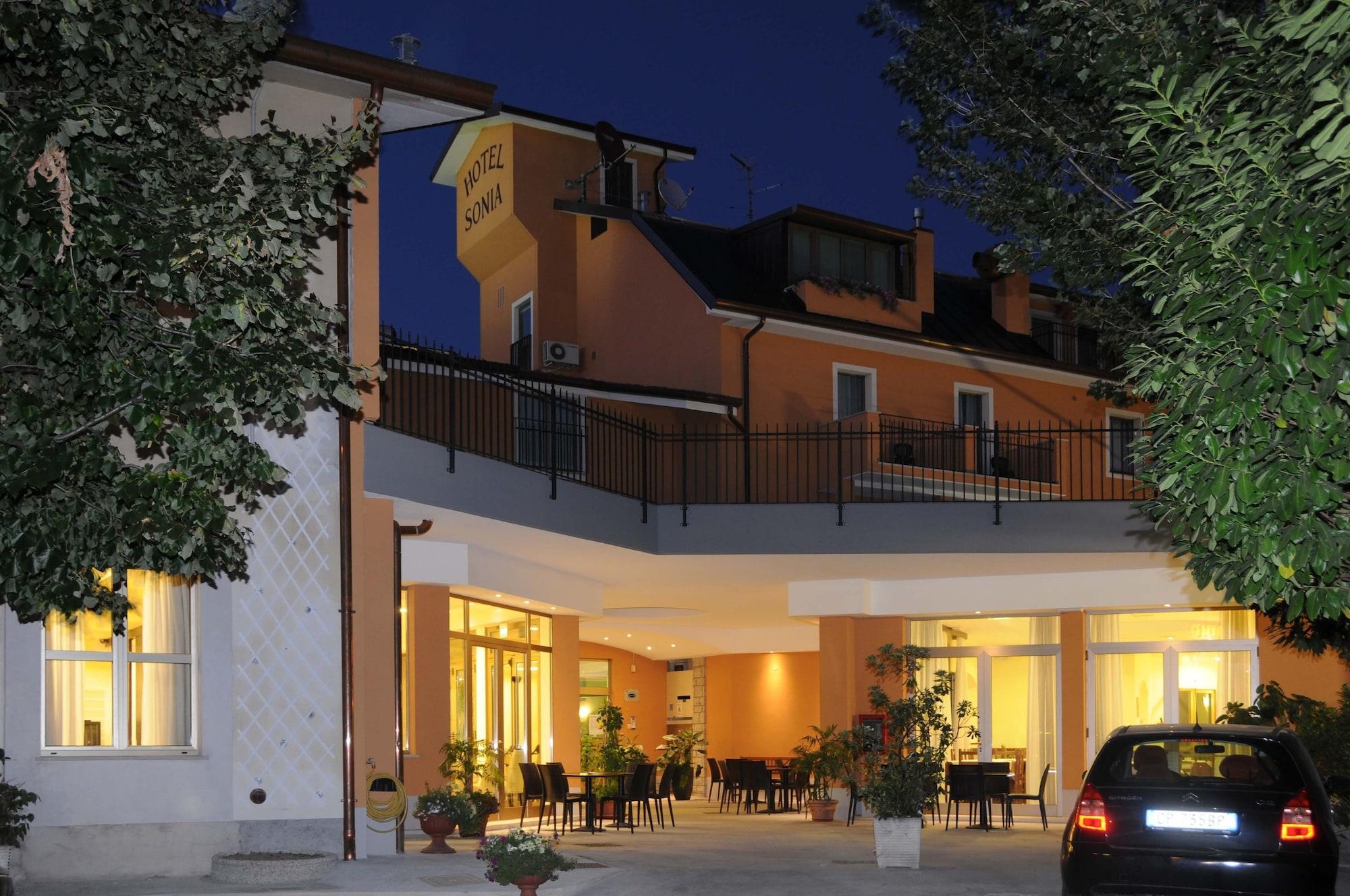 Hotel Sonia Trieste Exteriör bild